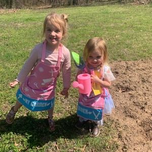 Meet your Posher, Whitney